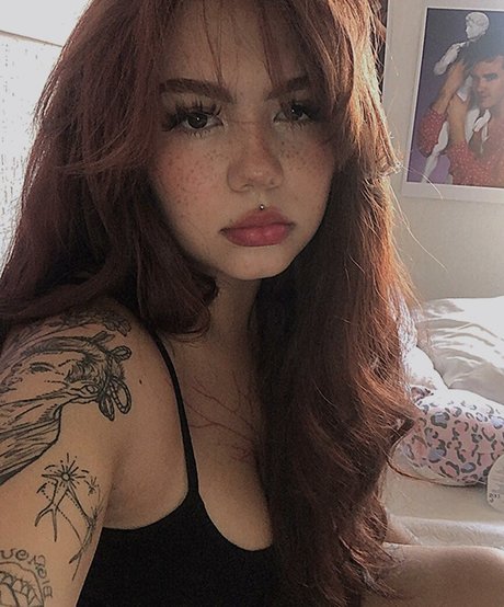 bittervalentine pornstar beautiful image