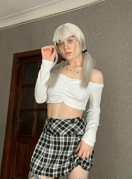 jennaasanders art actress img