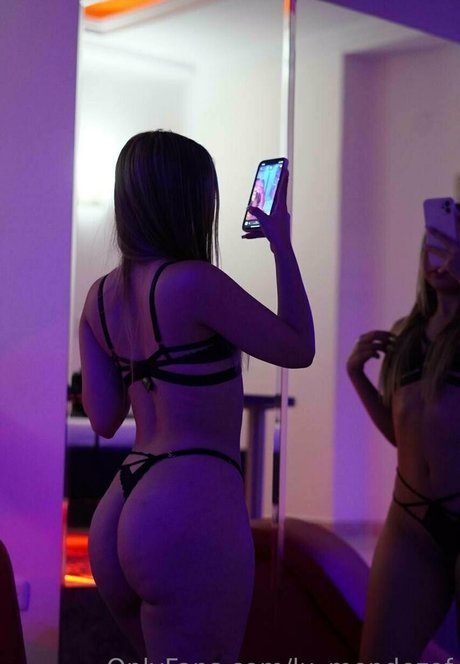 lu mendezof model galleries