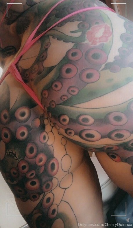 cherryrayxx model free pics