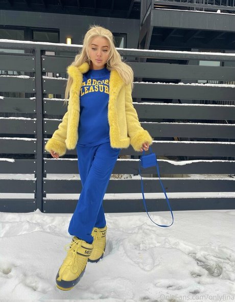 onlyfina nice actress galleries