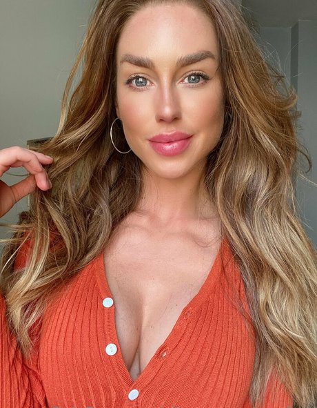 elizarosewatsonfree sex model photo