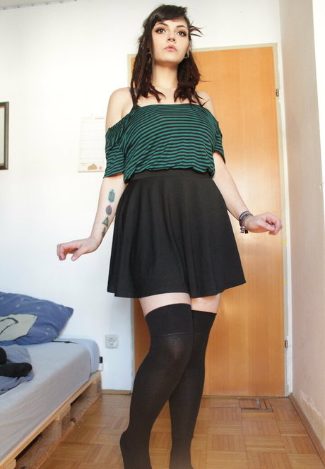 bisibeth pretty model images