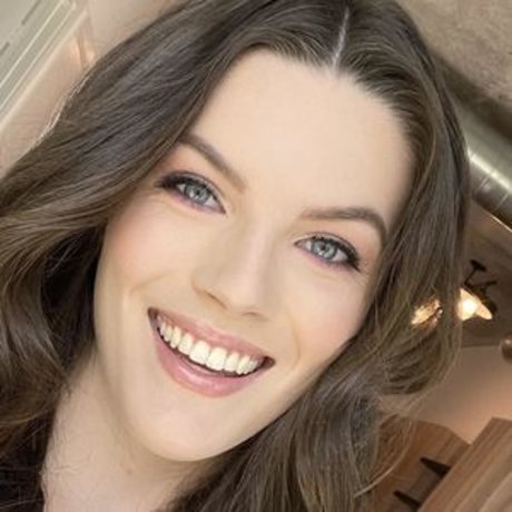 Fiona Frost model hot picture