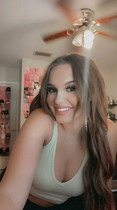 Abbie nb xxx actress img