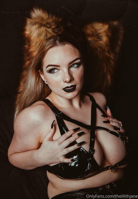 Lilith Jane model adult galleries