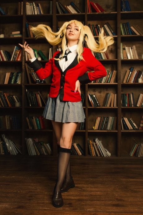 Sugoi Kate pretty actress pic