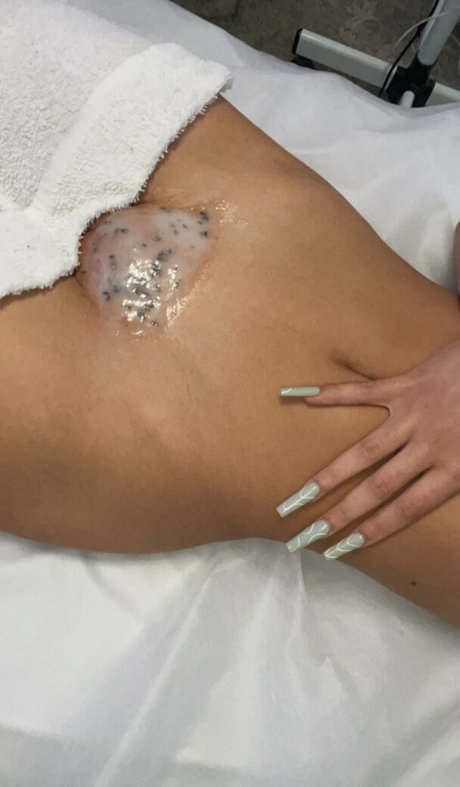 Uhhliar model pretty pics