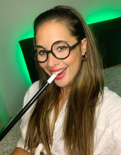 ninacroft model naked pic