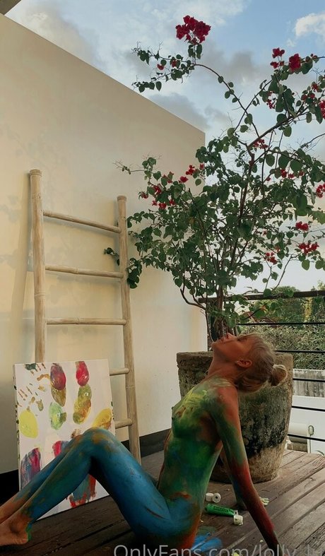 Lolly Lu nude star galleries