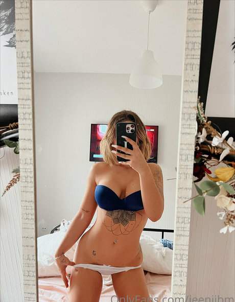 Jeeniibm star free img