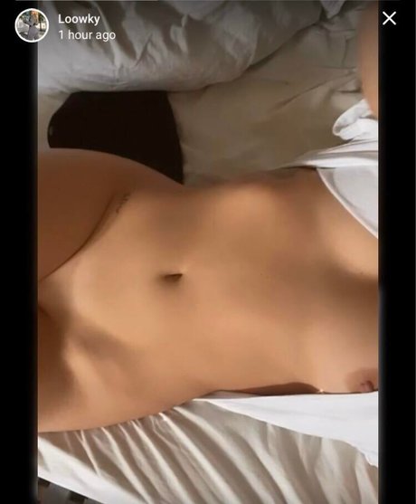 Loowky sex actress photo