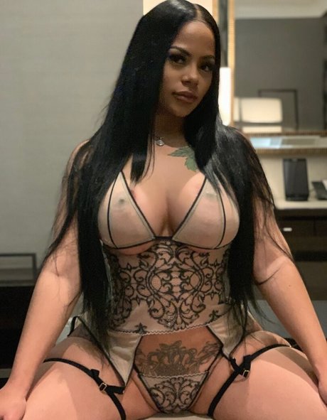 Strellakat pornographic star img