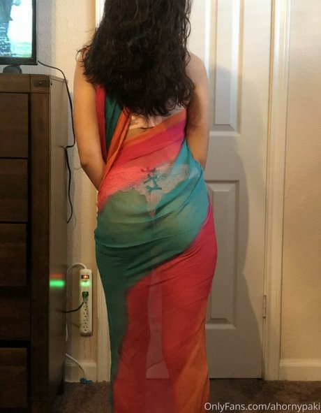 Ahornypaki nice actress pic