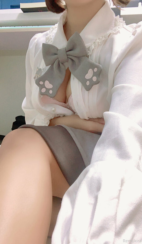 Remukira_ hot model pics