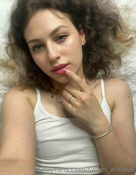 Sweet Aliceee art pornstar picture