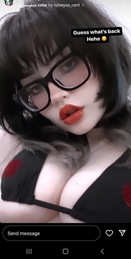 Queen Nephilim model sex pics