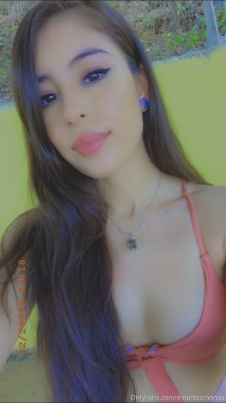 monajade star naked archive