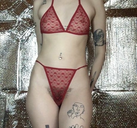 lucyxmachina model pretty photos