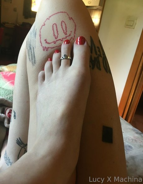 lucyxmachina Profile pic