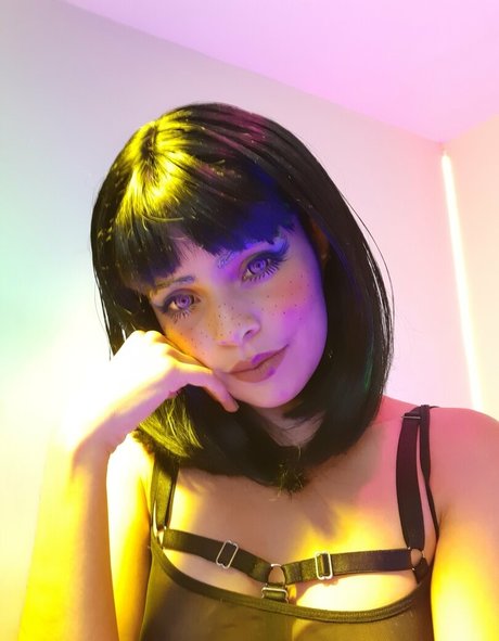 Cyberpunkgirl star hd photos