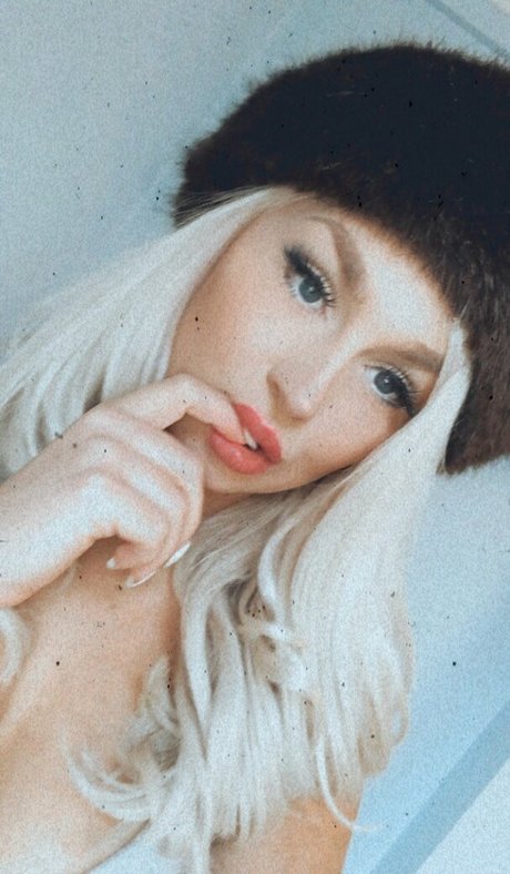 harrietellenshaw pornstar sex images