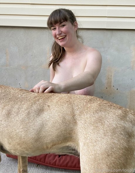 loisplz xxx actress image