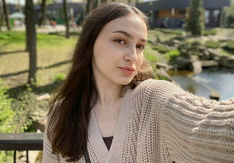 eve lin erotic star pic