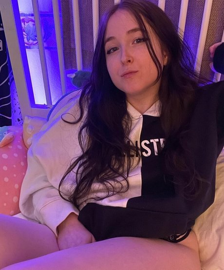 brattyrin star hd photo