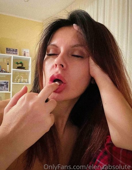 Elena Ptena star beautiful archive