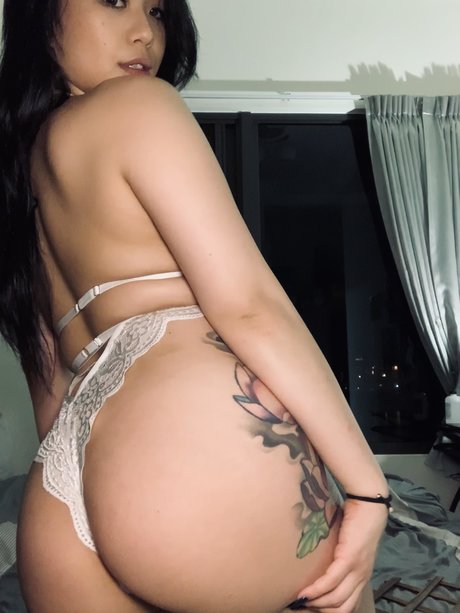 Annie Thing Possible pornstar pretty archive