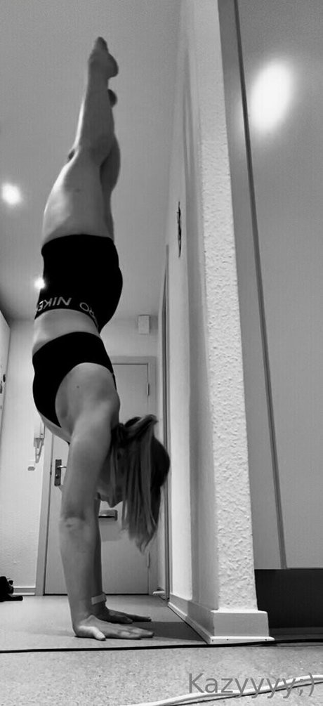 kazy morizon art model img