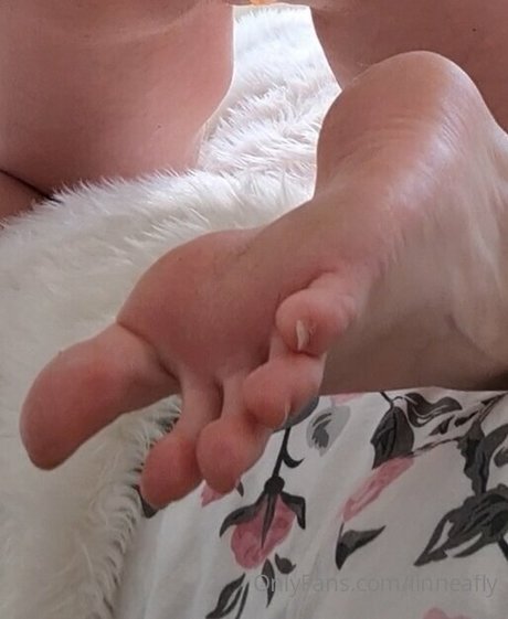 Linneafly porn model photo