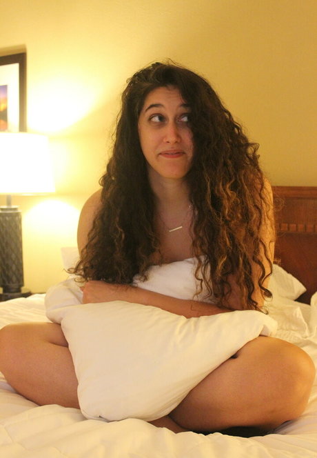 sarahexposed sex actress img