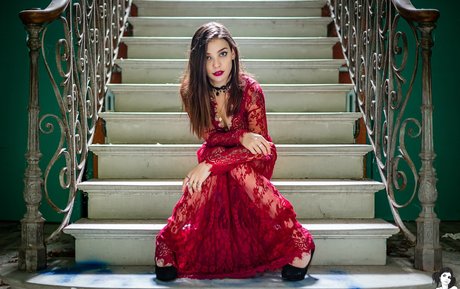 Pia Lora hot actress pics