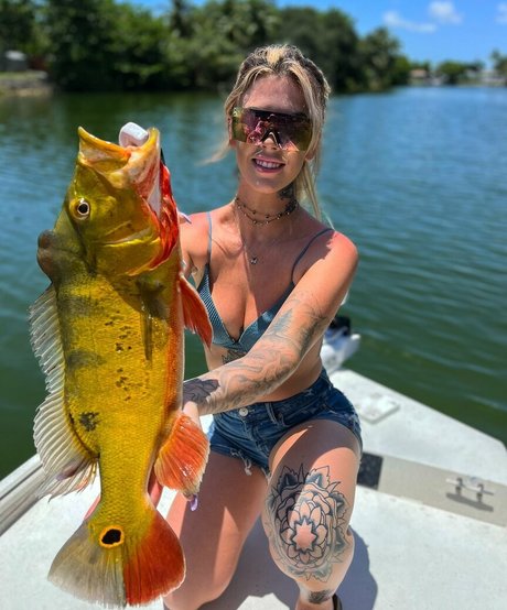 wtkhxrated naked pornstar photos