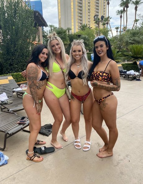 wtkhxrated star nudes pic