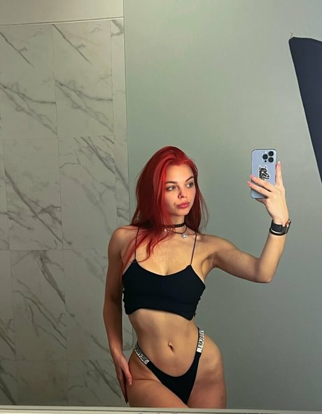 Alter Eva nude model pics