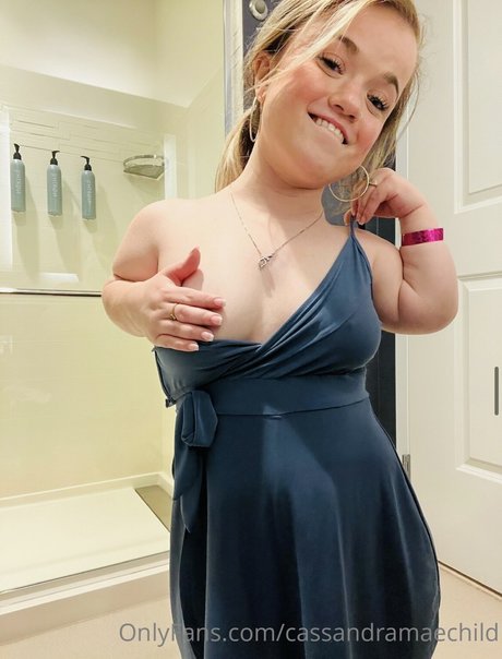 _Cassandra Mae Davis top actress archive