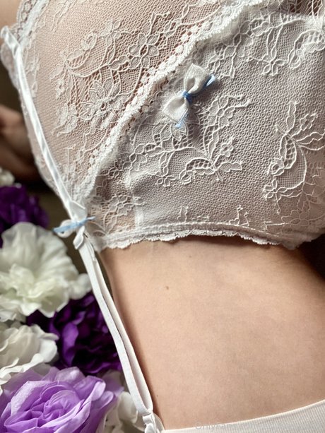 Adysweet model nudes picture