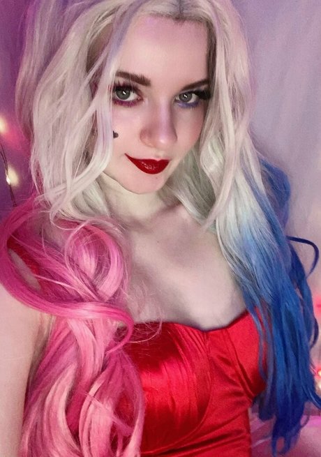 Aelarose nude actress photos