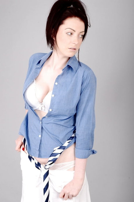 Alice Brookes model perfect photos