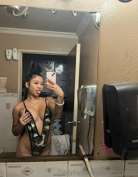 lingcakes hot star archive