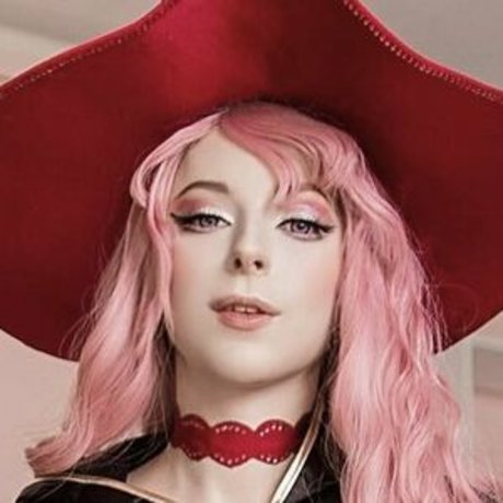 Mayweda Cosplay pretty pornstar gallery