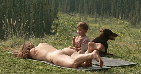 Under The Pines best actress photos