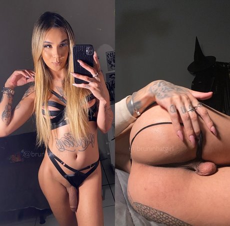 bruninhatgirl model erotic gallery