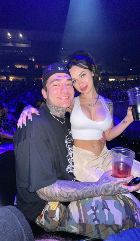 lindseyparanormal xxx actress archive