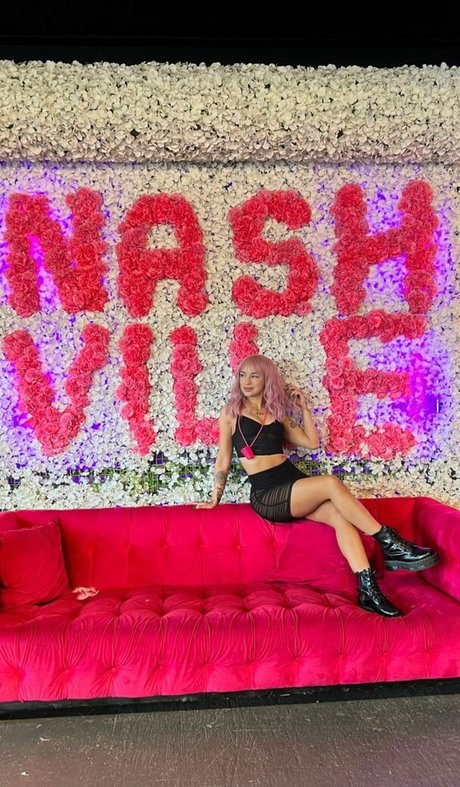 lindseyparanormal pornographic actress galleries