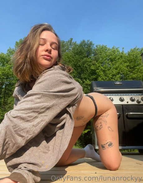 lunanrockyy model sexy img