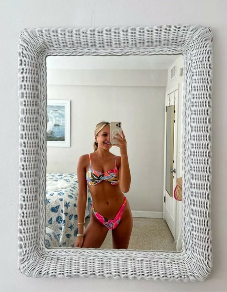 McKenzie Morgan pornstar hd pics